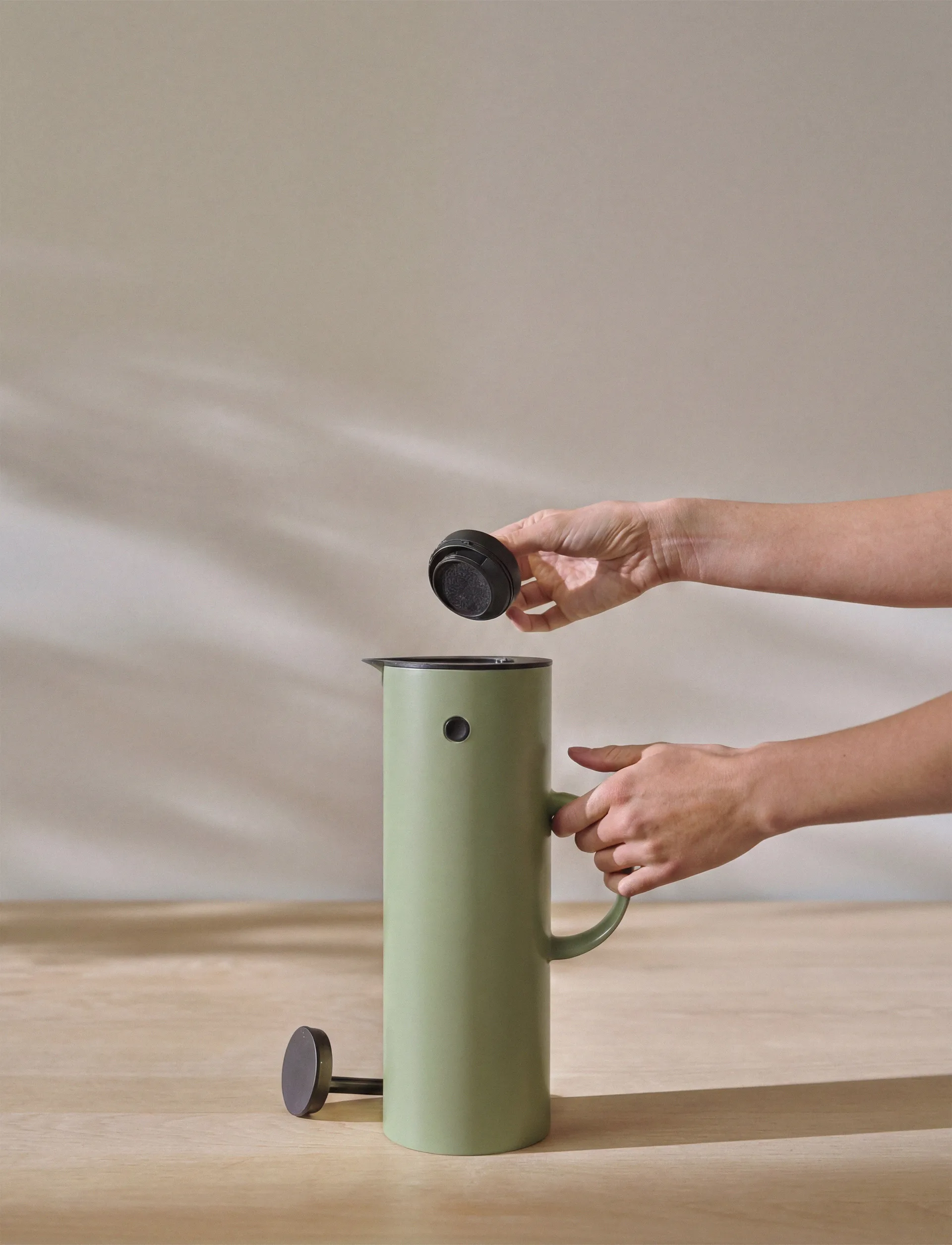 Stelton EM77 garrafa térmica 1 L, Soft fern green Stelton