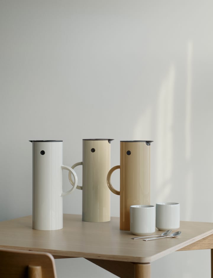Stelton EM77 garrafa térmica 1 L, Warm sand Stelton