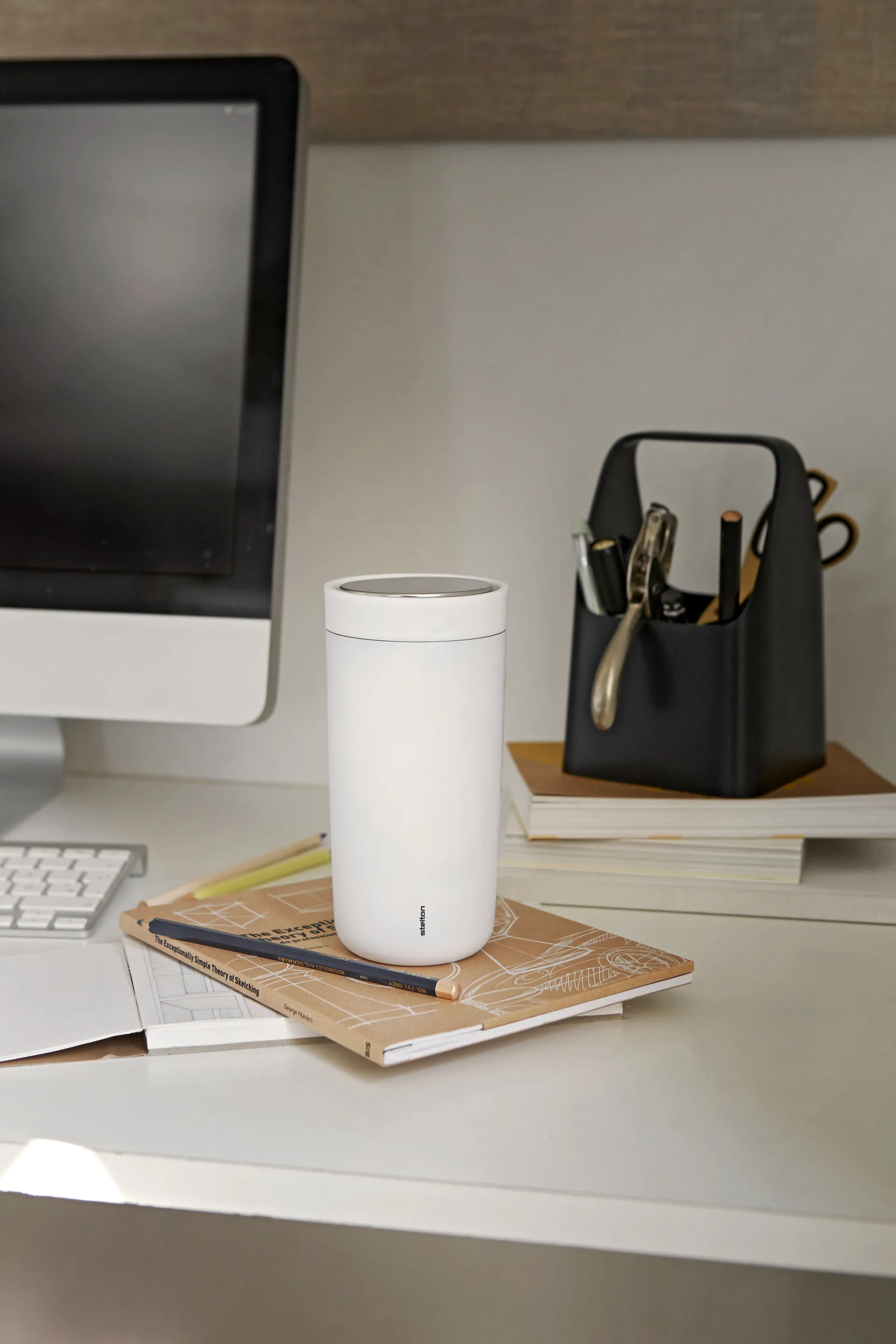 To Go Click caneca térmica 0,4 L, Soft black Stelton