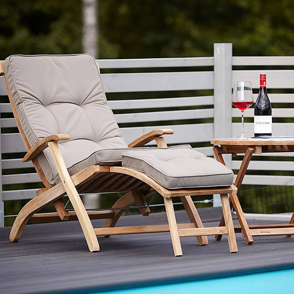 Mesa lateral Alnö Ø55 cm, Teak Stockamöllan