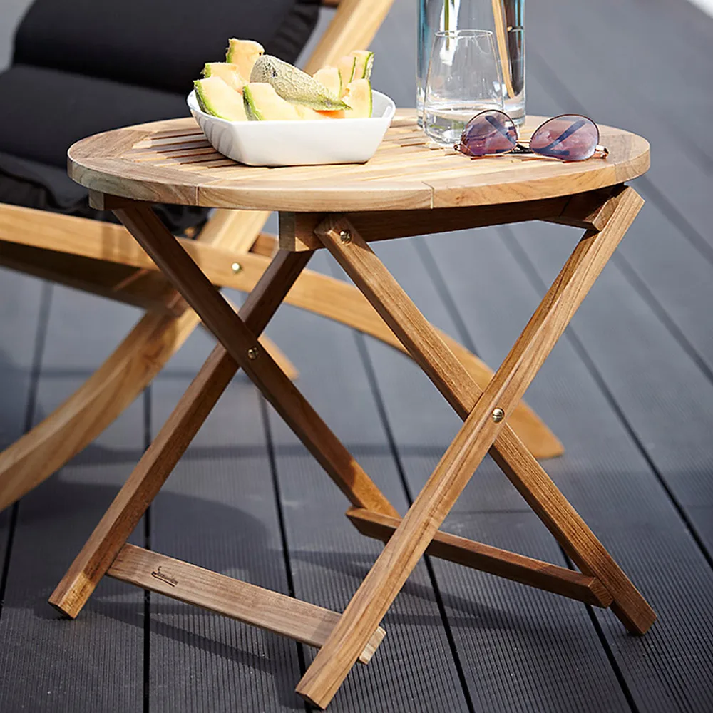 Mesa lateral Alnö Ø55 cm, Teak Stockamöllan