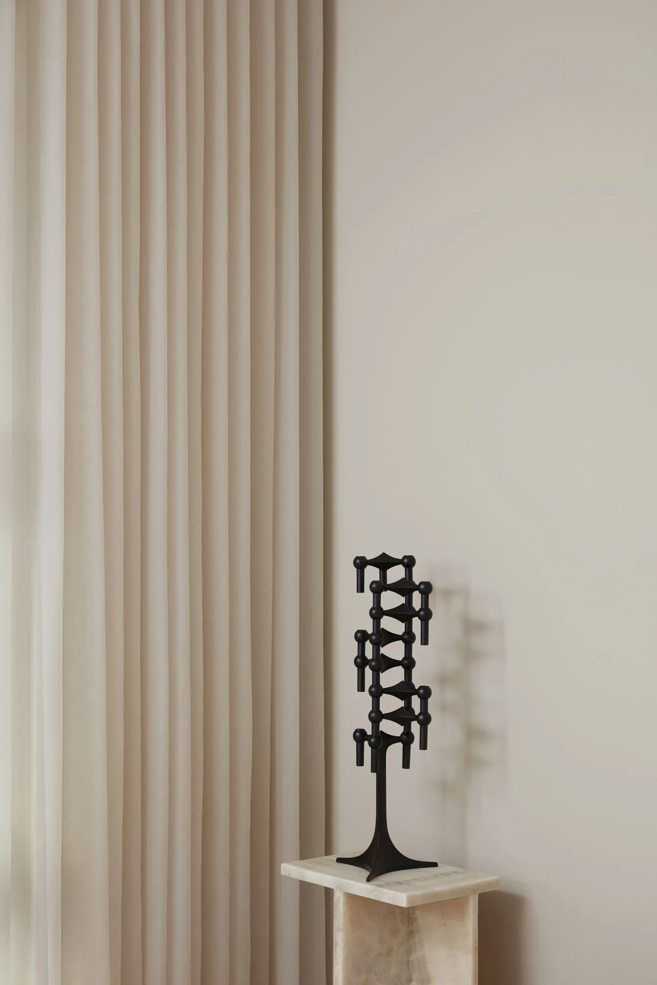 Nagel castiçal , preto mate STOFF