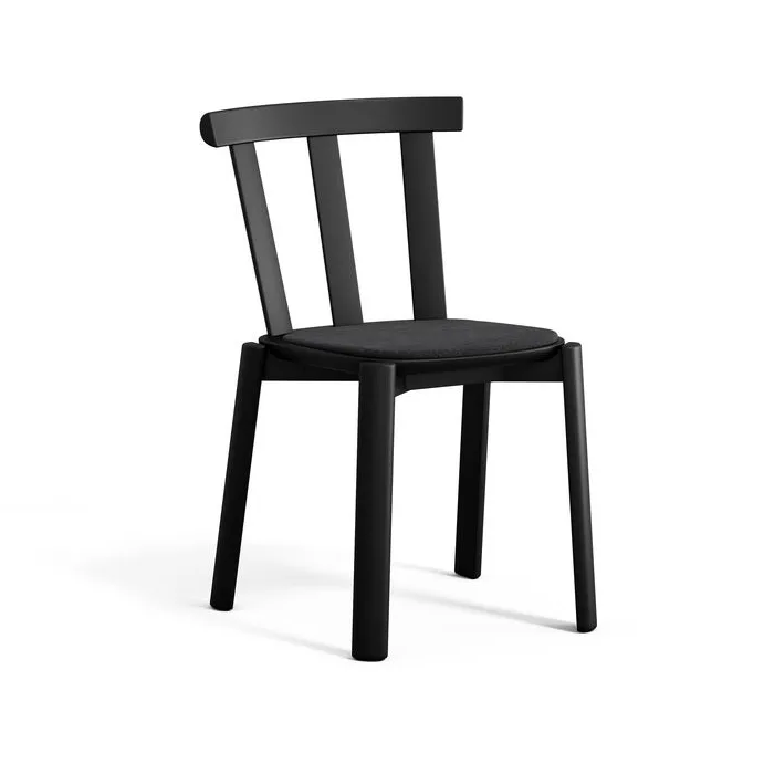 Alt cadeira com assento estofado e madeira de bétula, Hallingdal 65-180 preto-fosco 99 Stolab