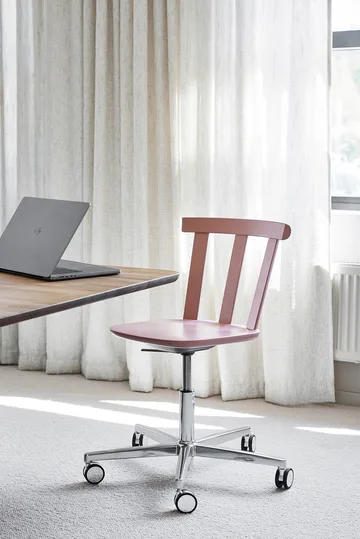 Alt cadeira giratória com assento estofado e estrutura de bétula - Vidar 4, 633 pink-malva 27 - Stolab