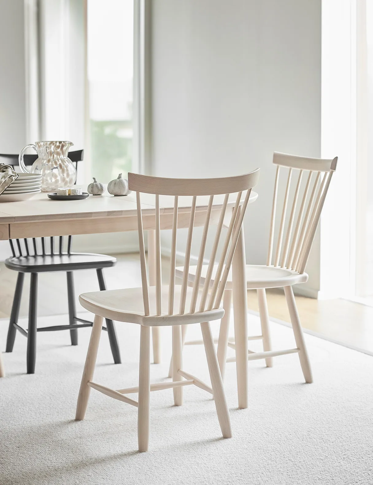 Lilla Åle cadeira carvalho, Laca fosca clara Stolab