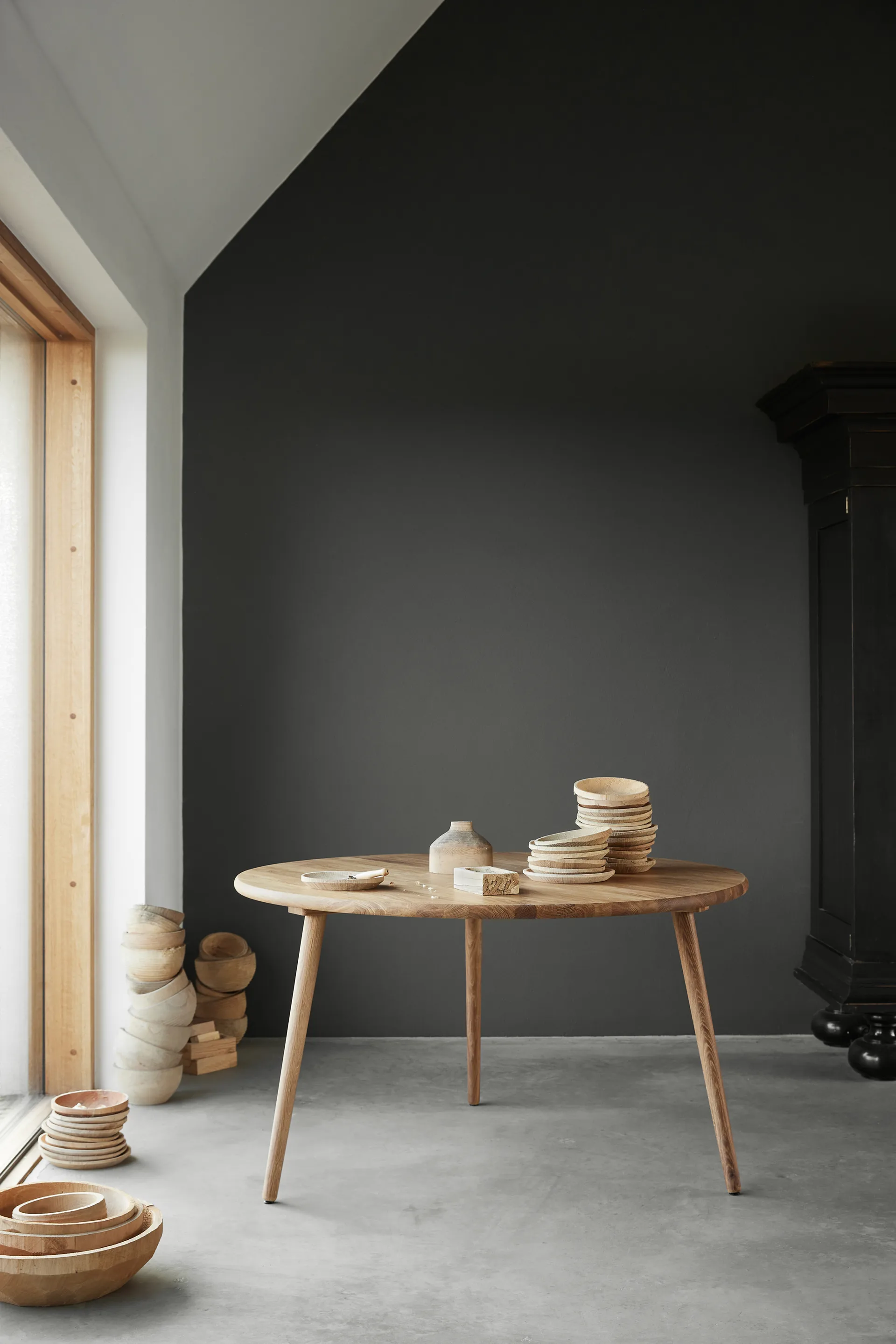 Miss Tailor mesa de jantar Ø130 cm, Carvalho natural oleado, tampo fixo  Stolab