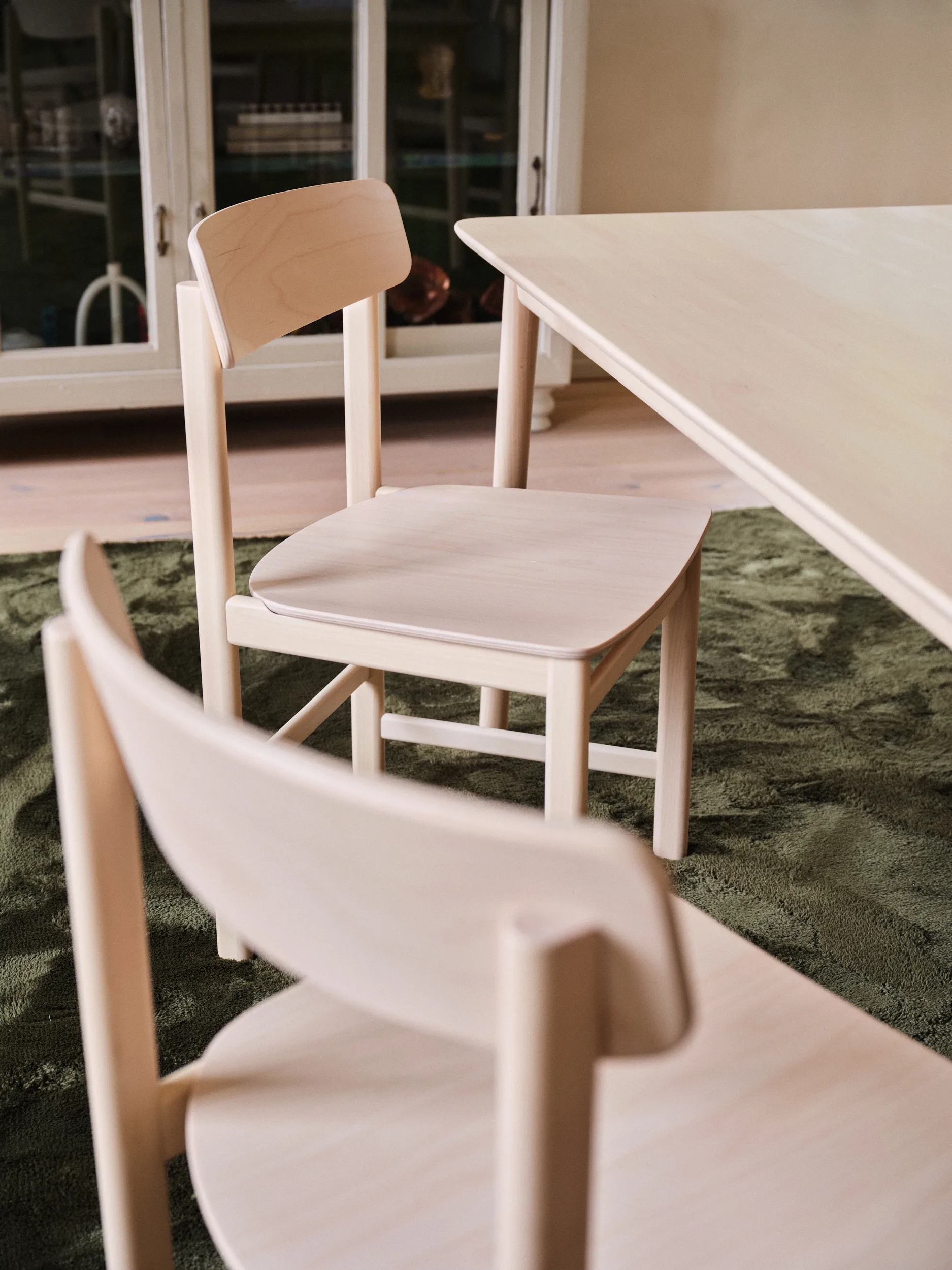 Pal cadeira com braços, Bétula claro com verniz mate Stolab