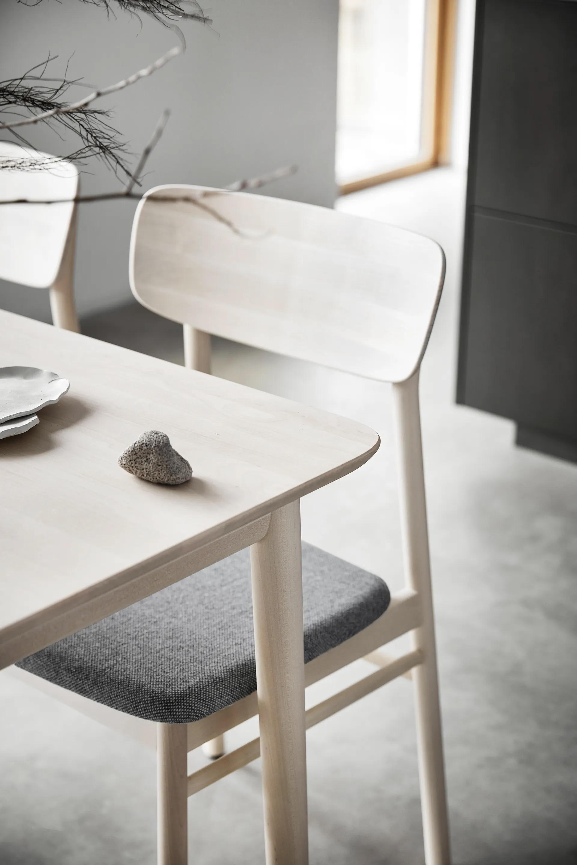 Prima Vista cadeira bétula clara - mate, Tecido hallingdaldal 65-130 cinza Stolab