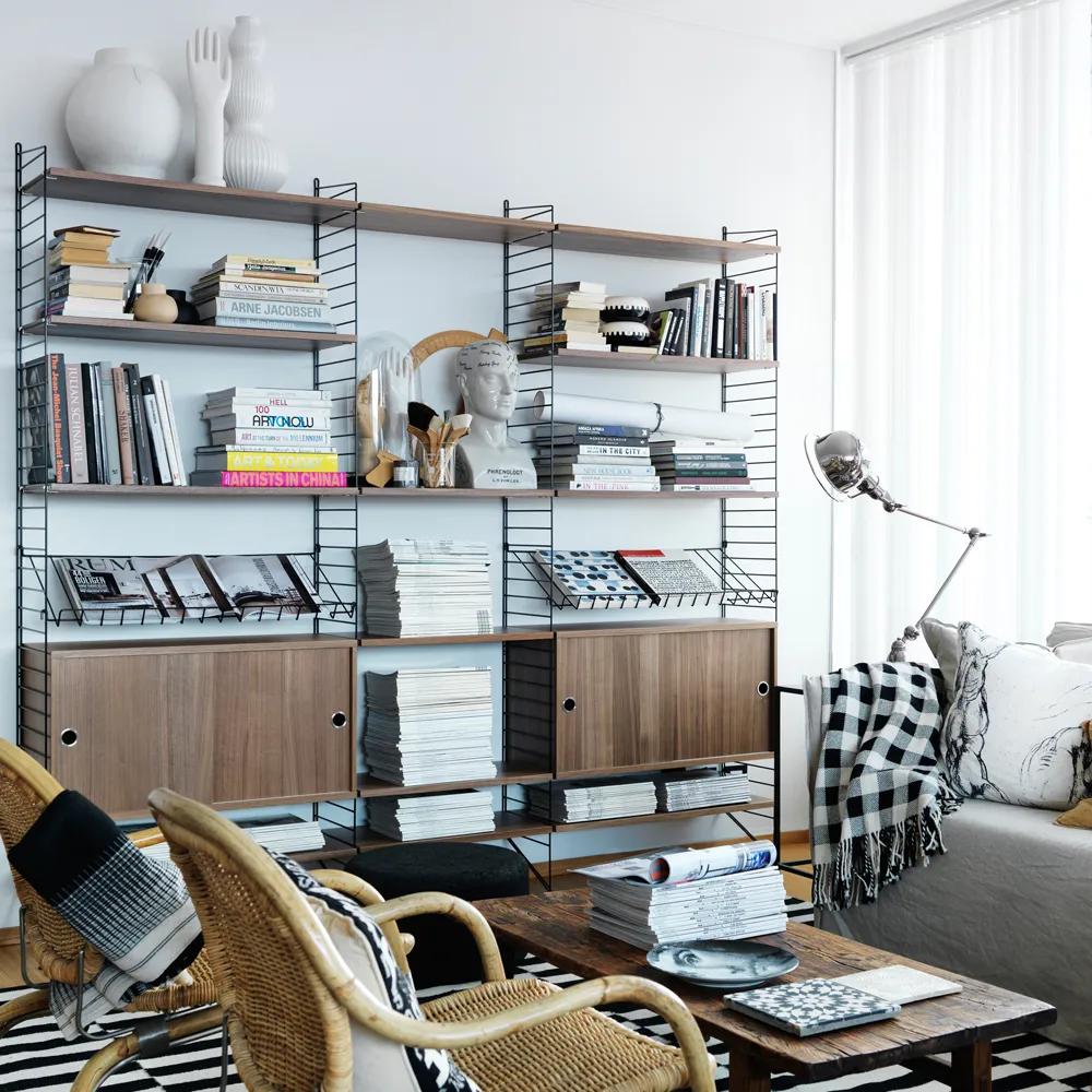 Armário com portas de correr String, freixo tingido de preto, 78x20 cm String