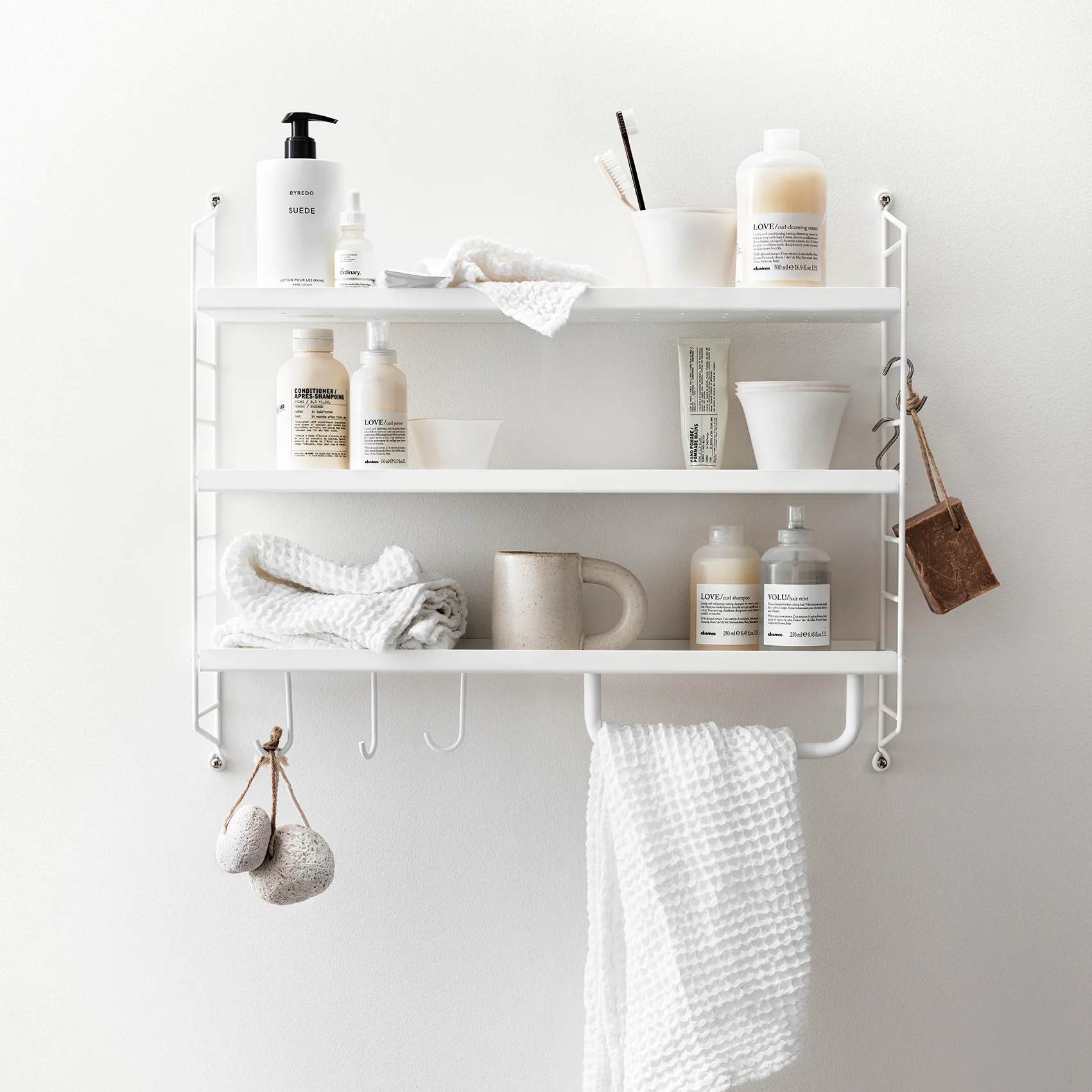 Estante de prateleiras metal String Pocket, branco String