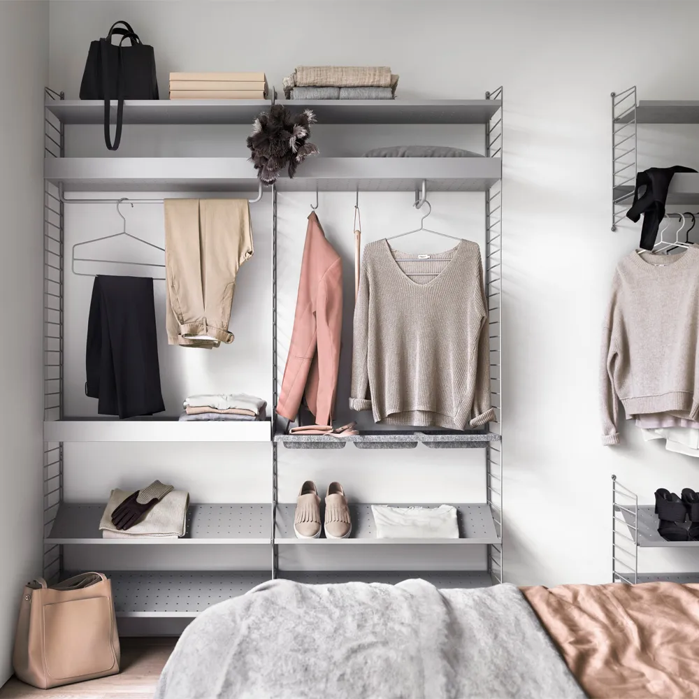 String quarto preto - combinação C String