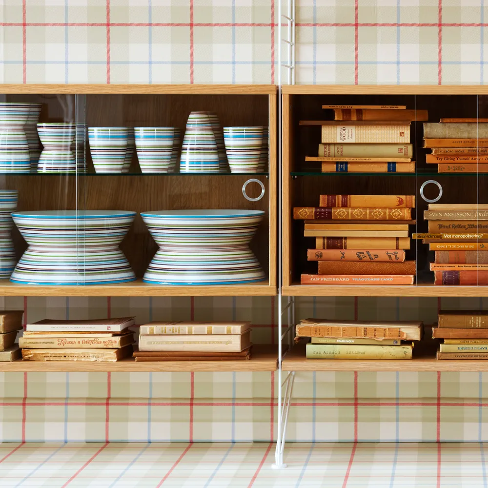 Vitrine String 78 cm, carvalho String