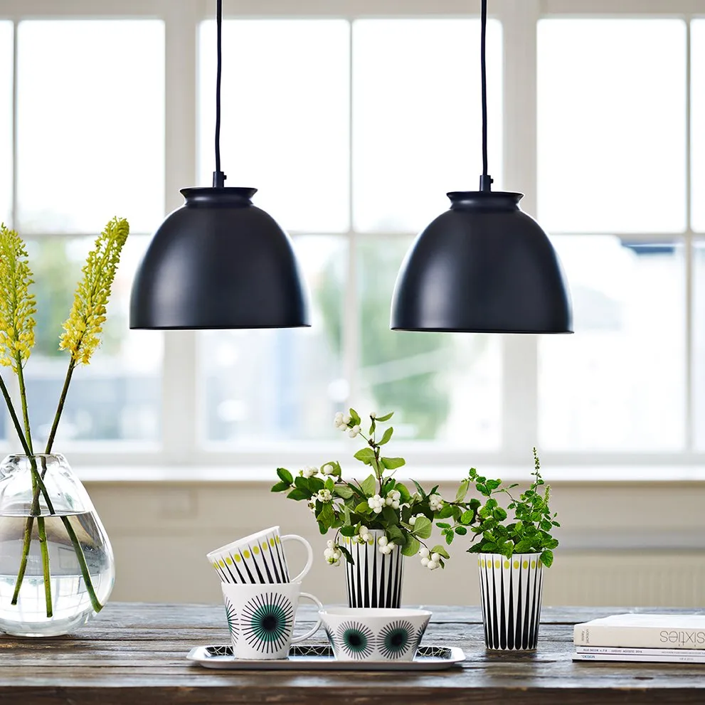 Candeeiro de teto Superliving Bloom, real black Superliving