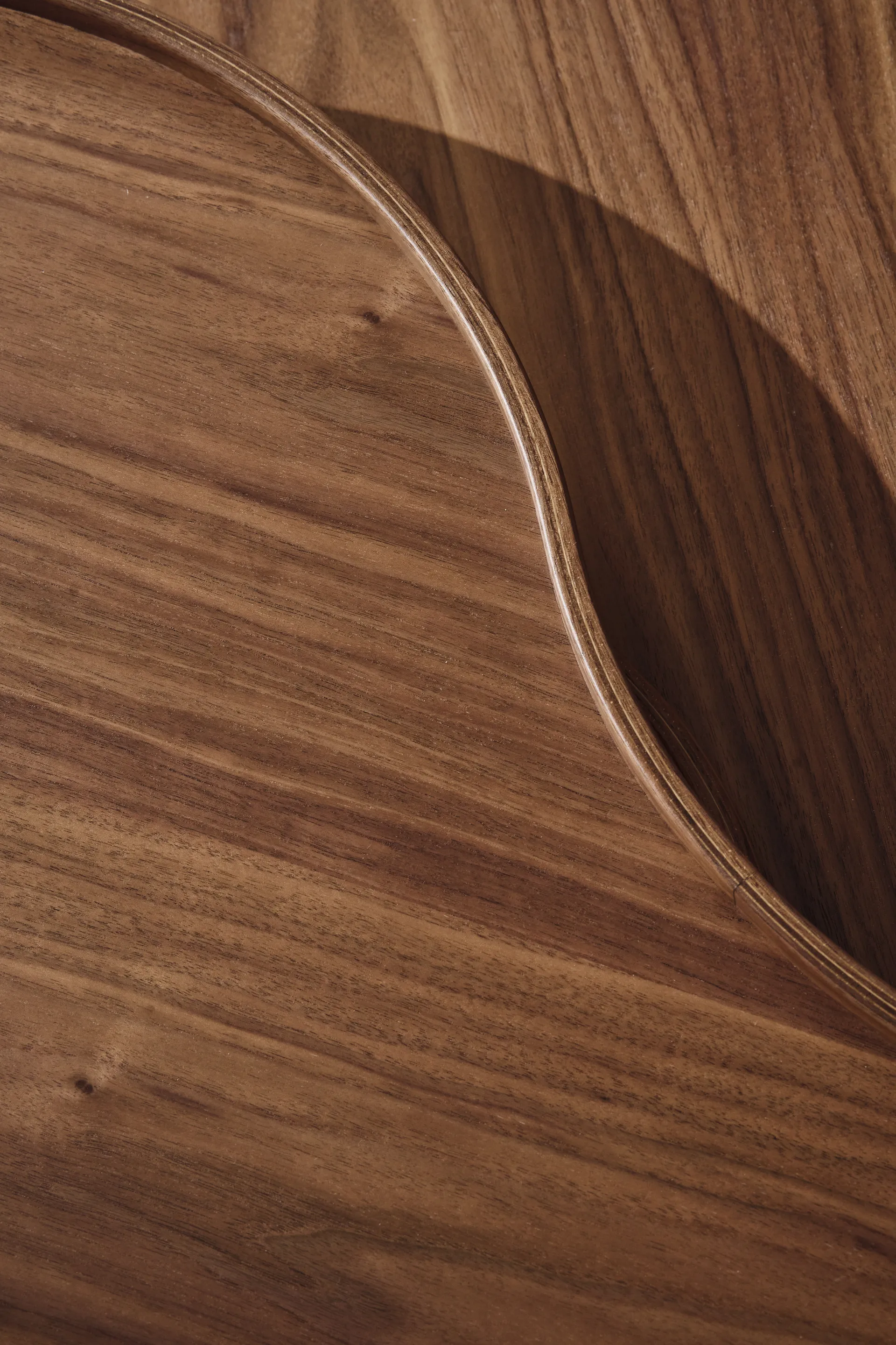 Flower mono mesa edição especial 107x114 cm, H39 cm-noz-lacado-aco cromado Swedese