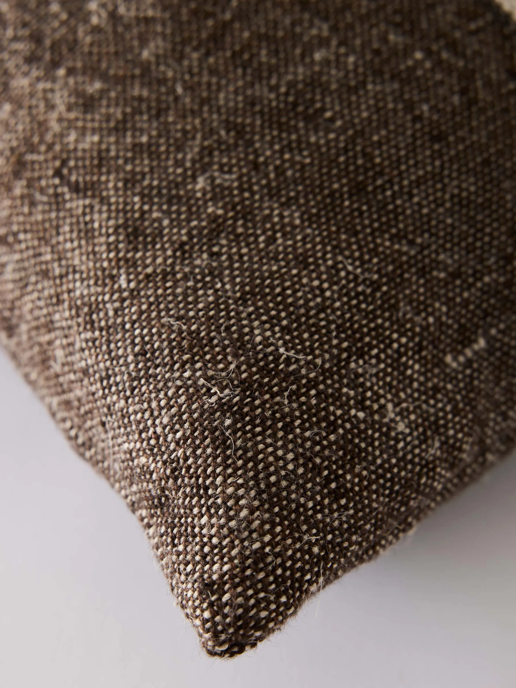 Adrian capa de almofada 40x60 cm, Castanho Tell Me More