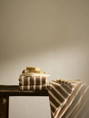 Bonnie toalha de banho 70x140 cm - Castanho - Tell Me More