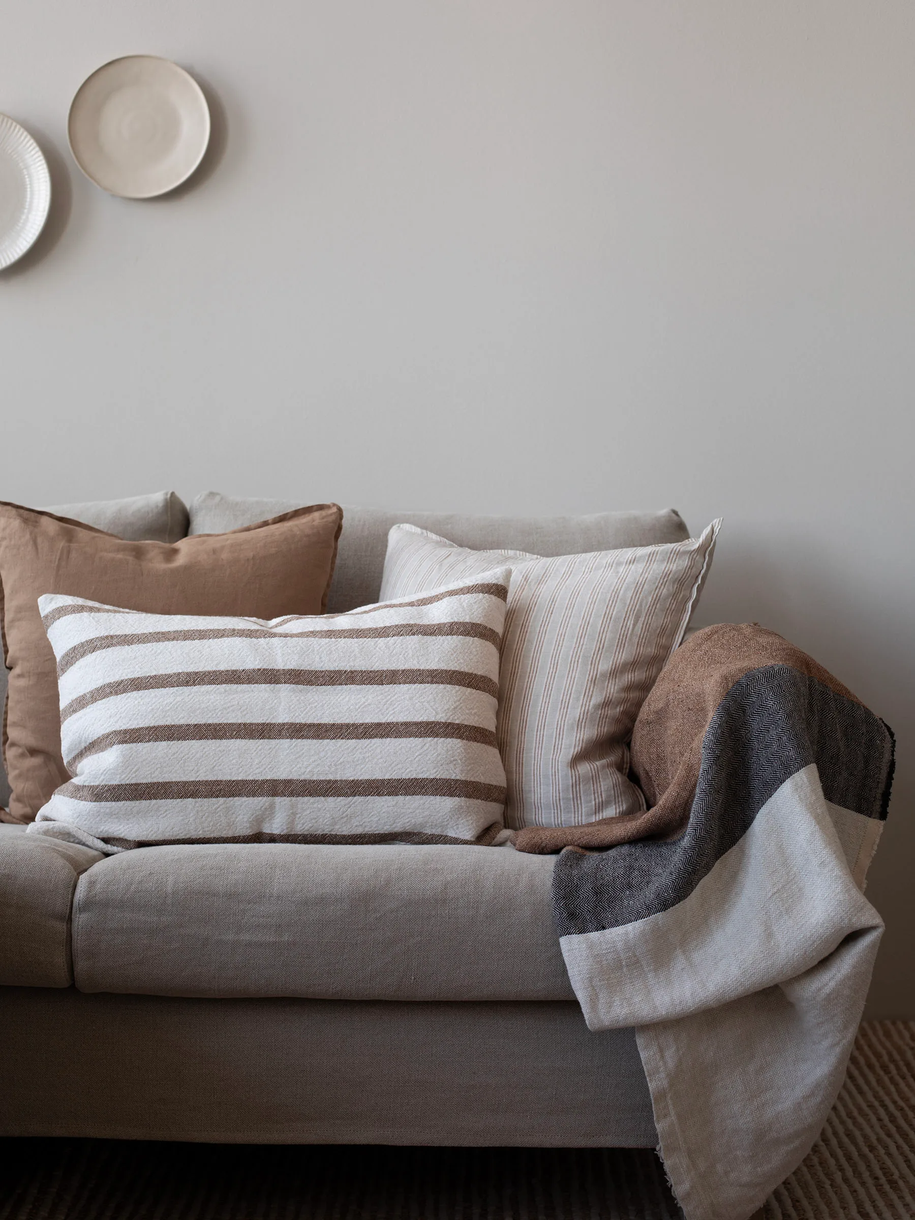 Capa de almofada Gaston 40x60 cm, Hazelnut Tell Me More