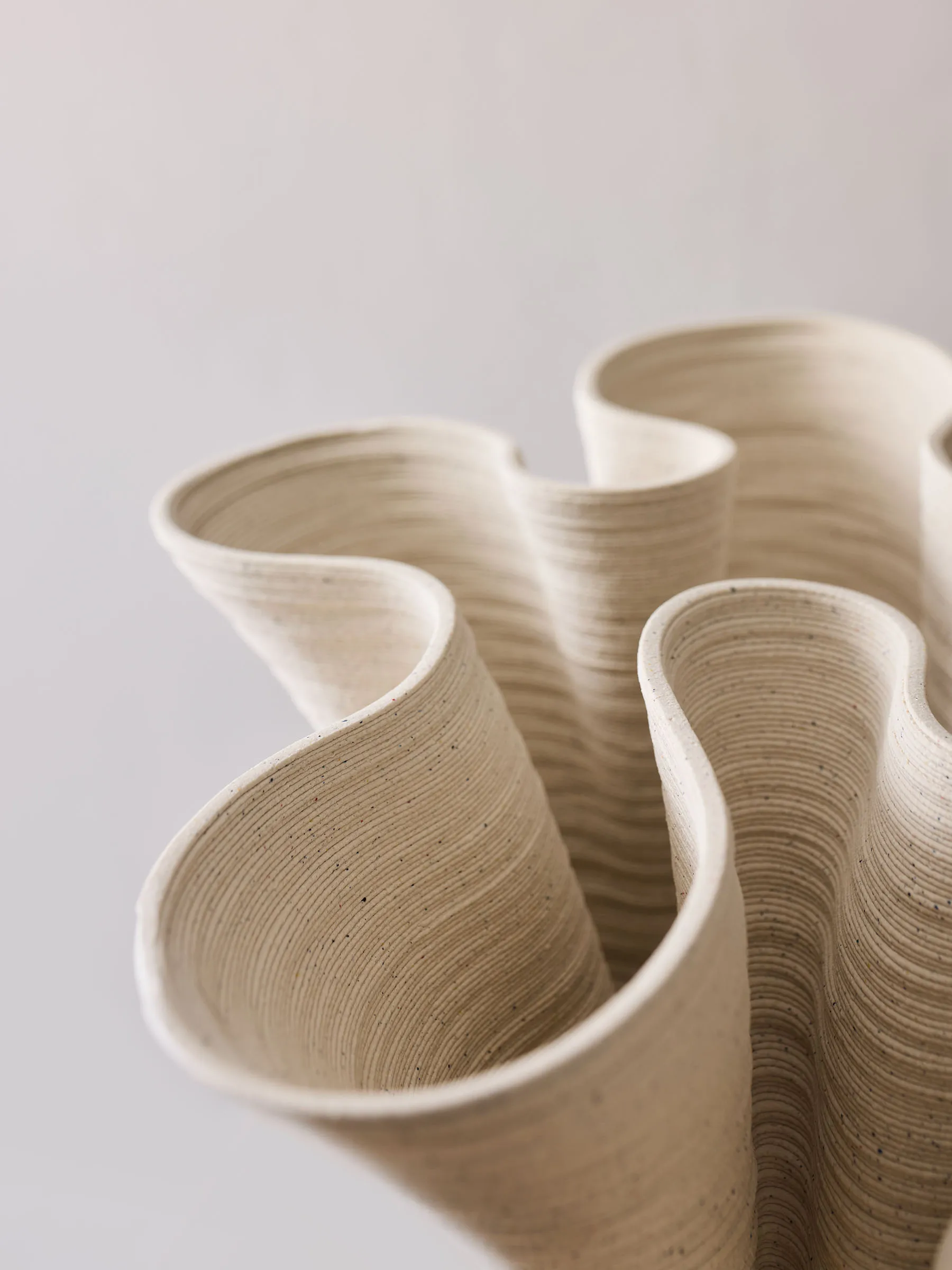 Fiordo vaso pequeno, Branco-sujo Tell Me More