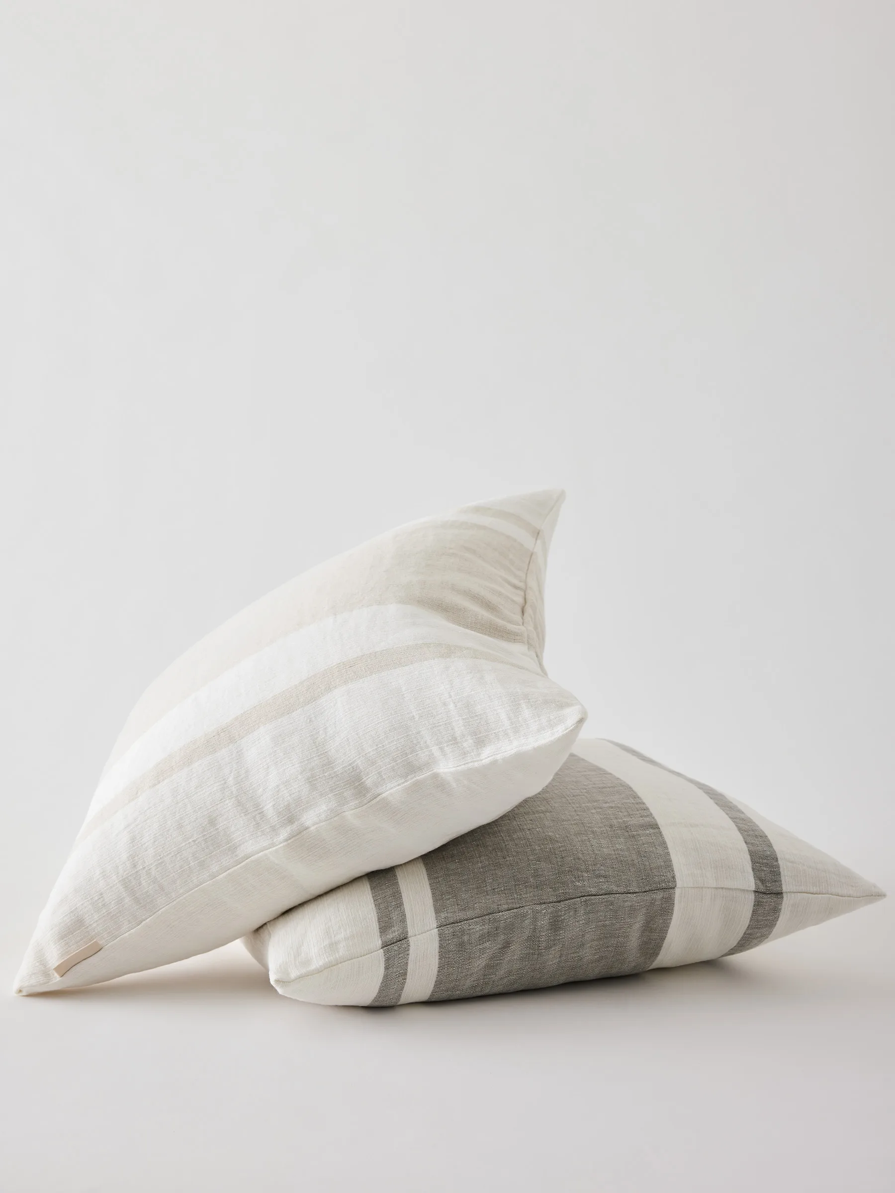 Jules capa de almofada, Risco verde, 50x50 cm Tell Me More