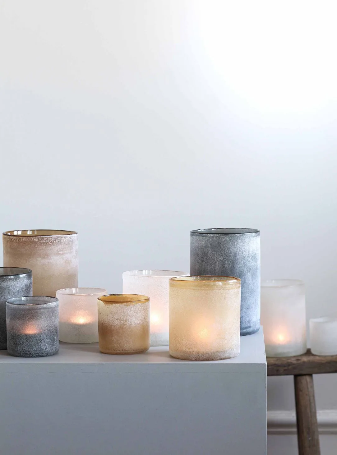 Lanterna Frost L, Amber (castanho) Tell Me More