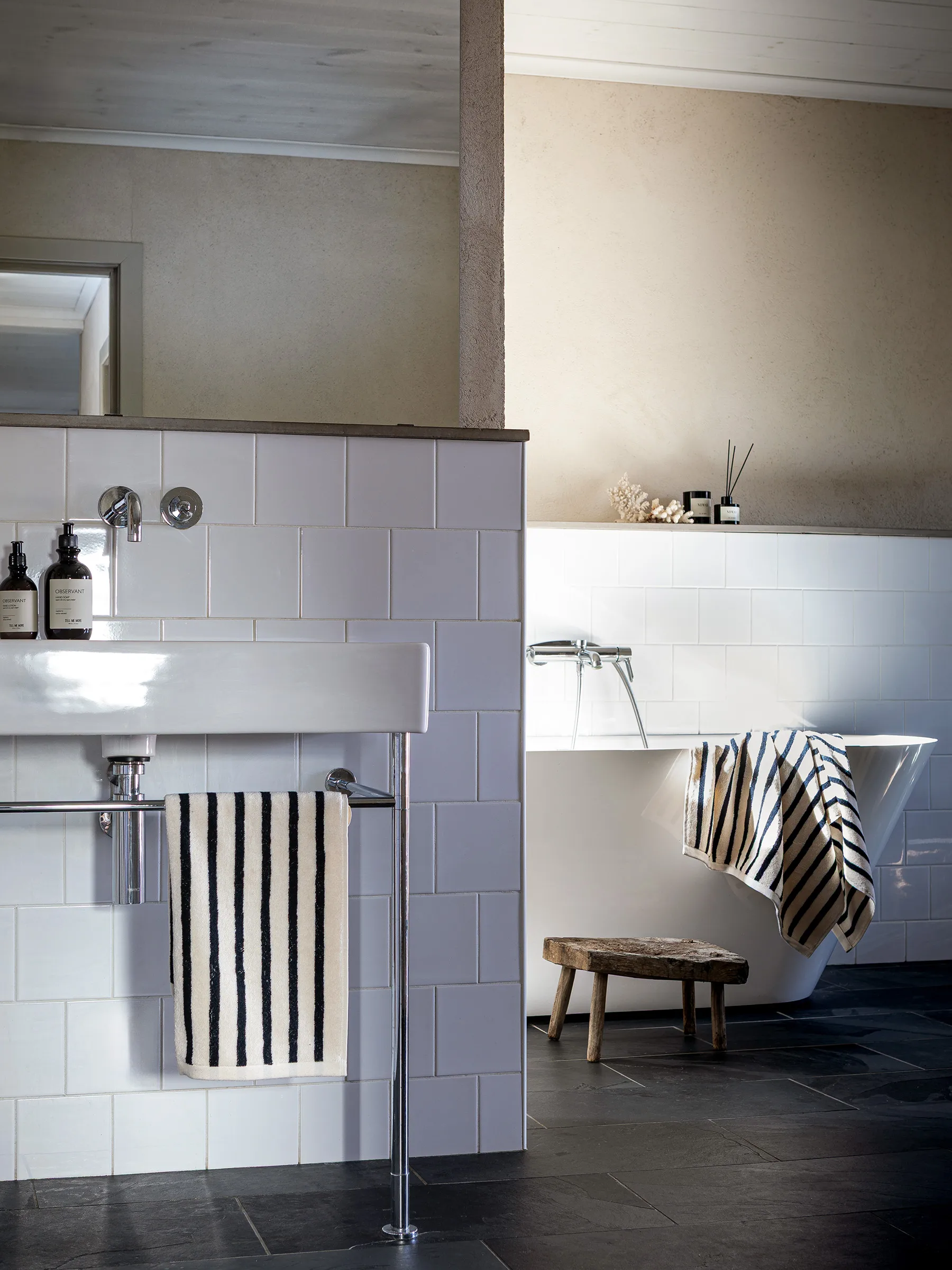 Toalha Bonnie 70x140 cm, Preto Tell Me More