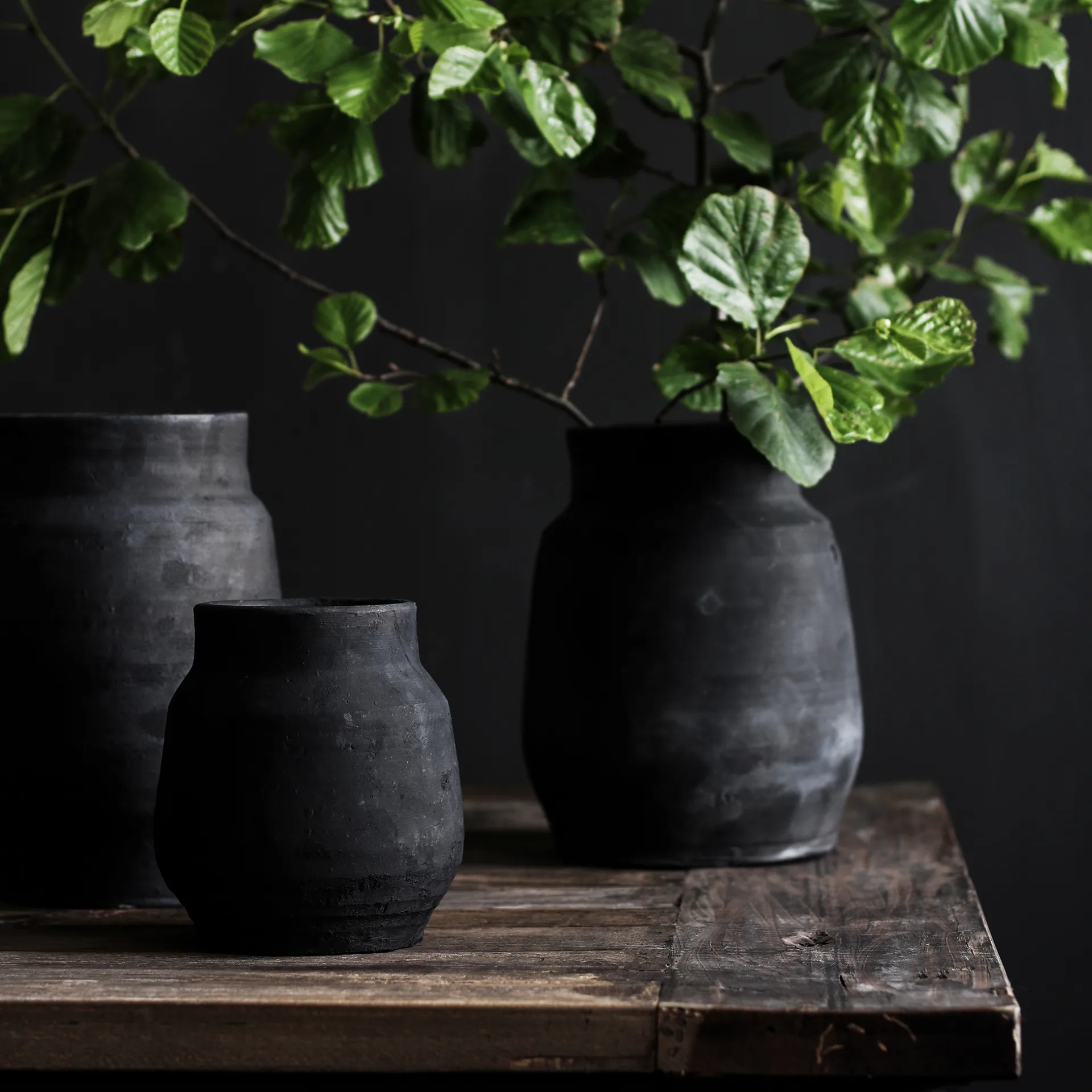 Vaso de flores Hero L, Preto Tell Me More