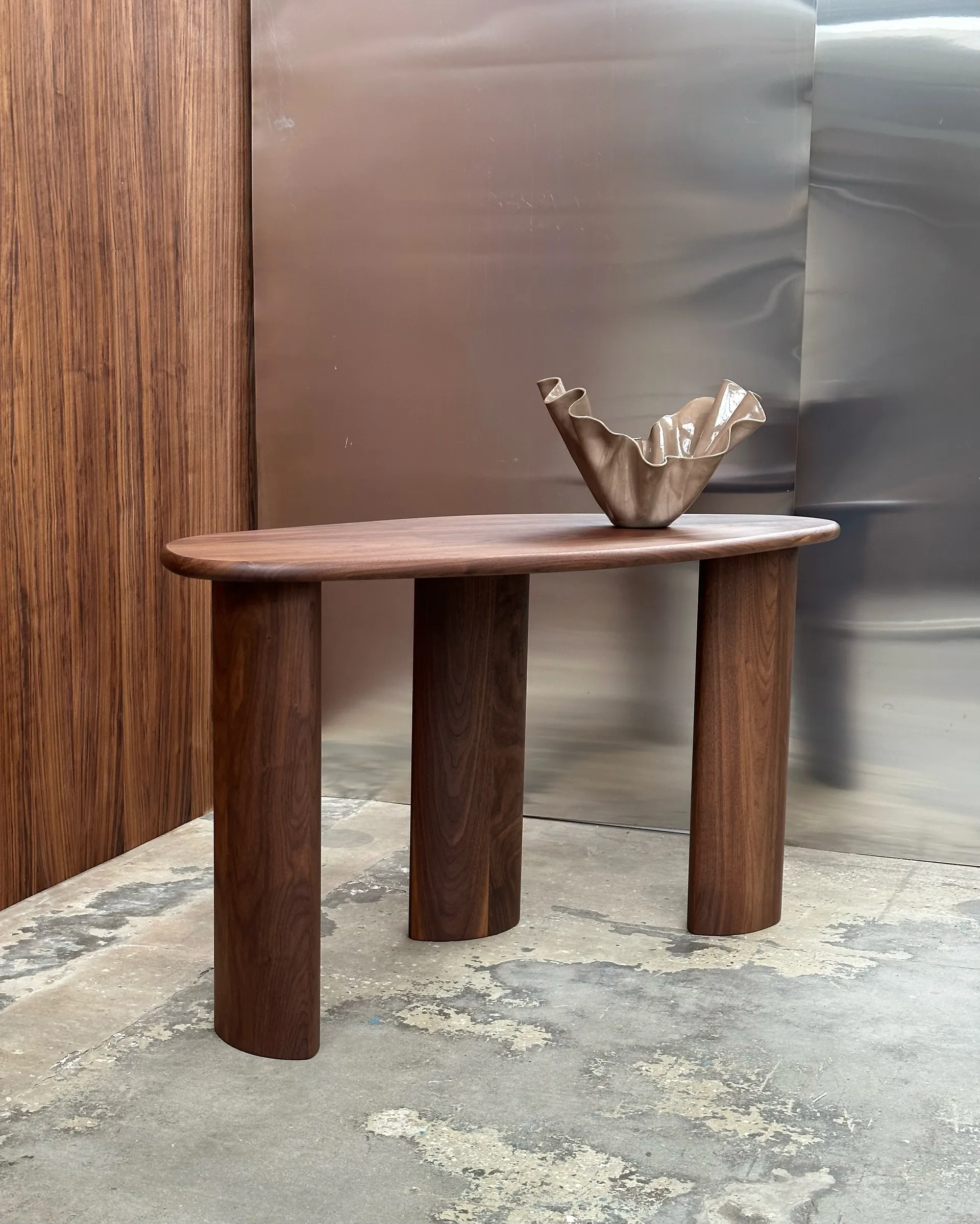 Aparador Lowe, Noz escuro brown Tinted