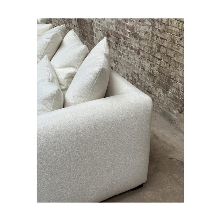 Cornell sofá, Bouclé off white Tinted