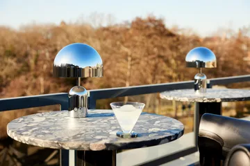 Candeeiro de mesa LED portátil Bell 28 cm - Prateado - Tom Dixon