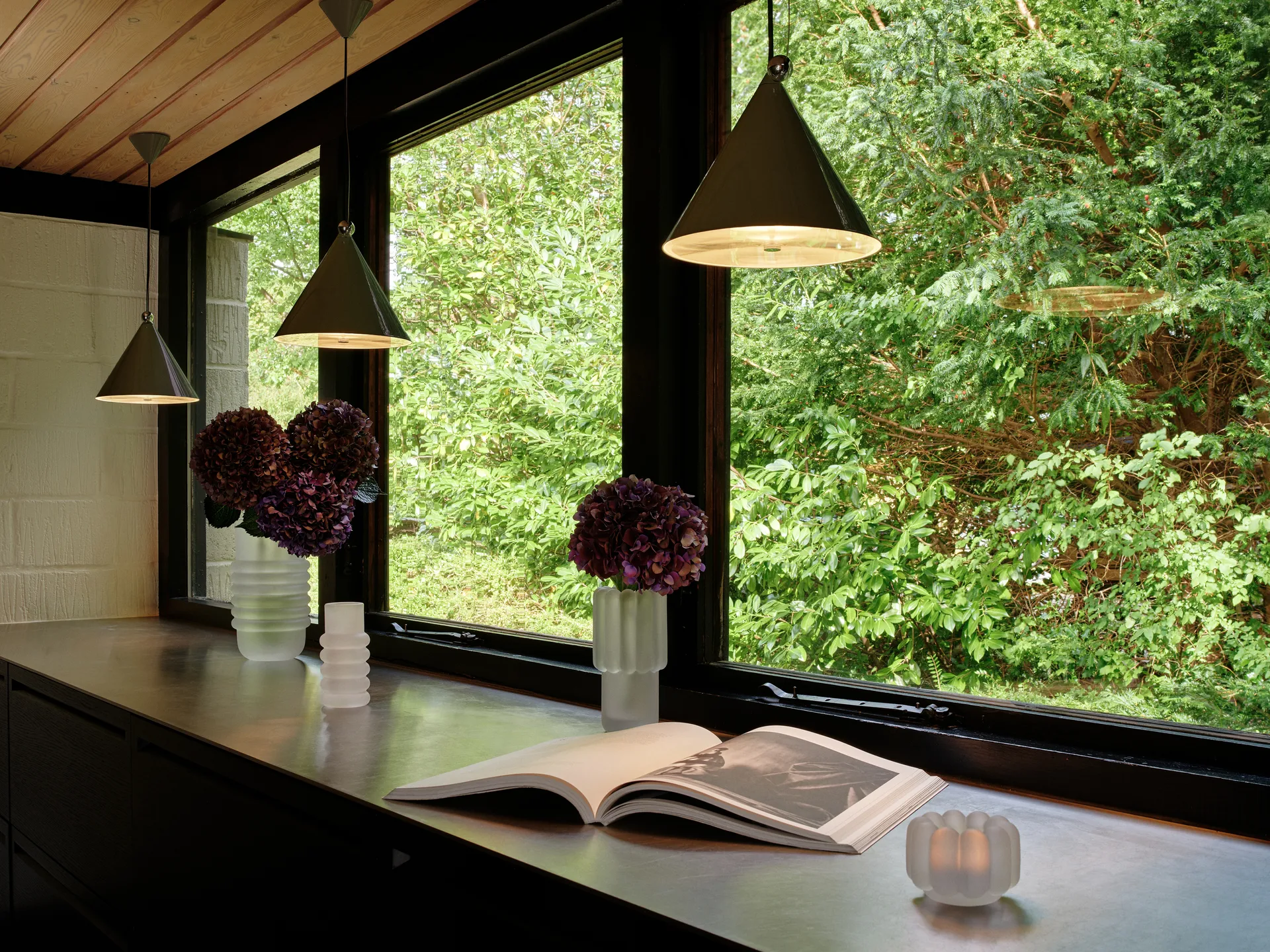 Candeeiro suspenso Pose, Alga, Ø25x24,5 cm Tom Dixon