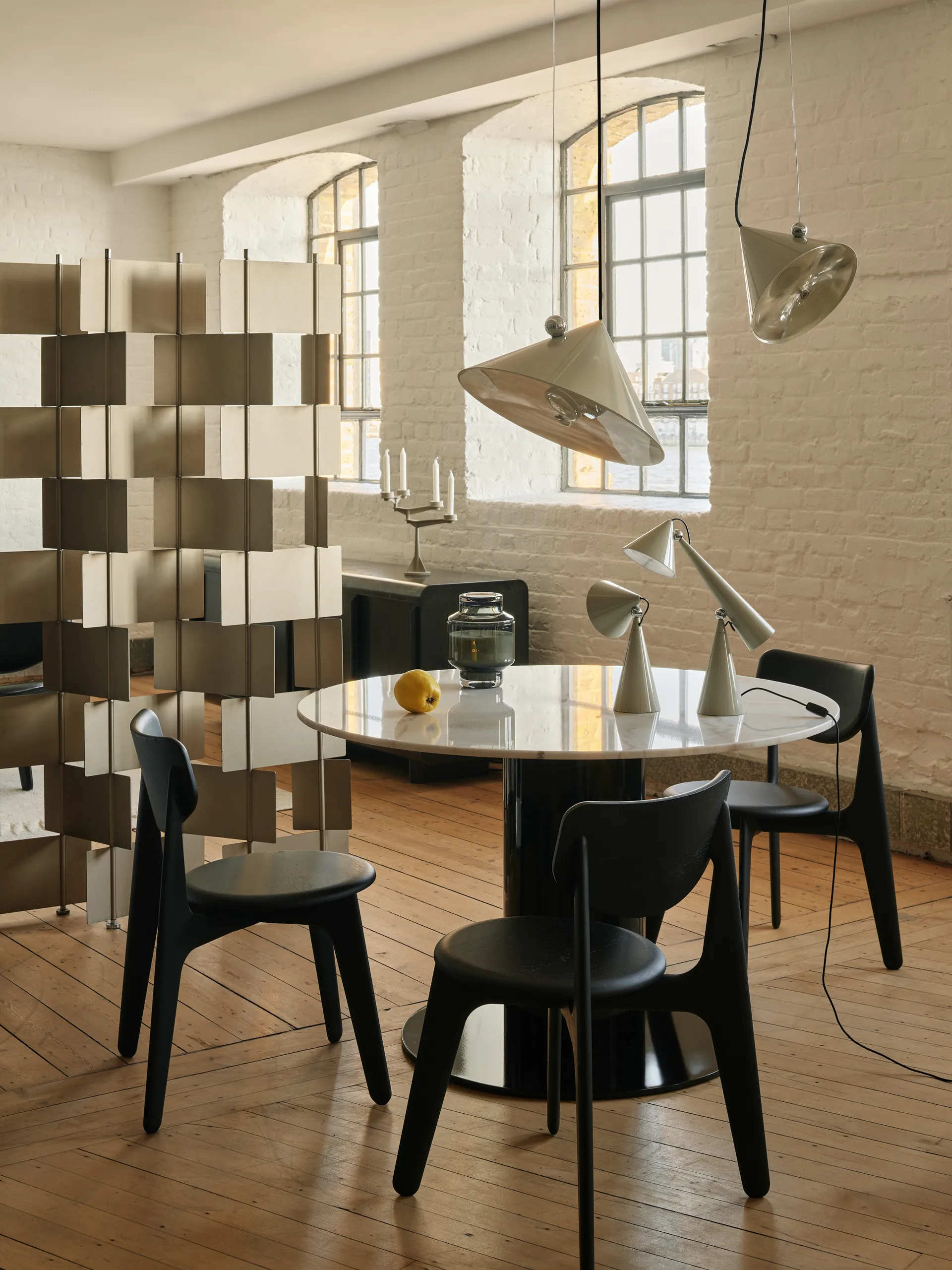 Candeeiro suspenso Pose, Massa, Ø25x24,5 cm Tom Dixon