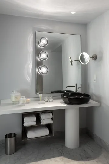 Elements vela perfumada média - Ar - Tom Dixon