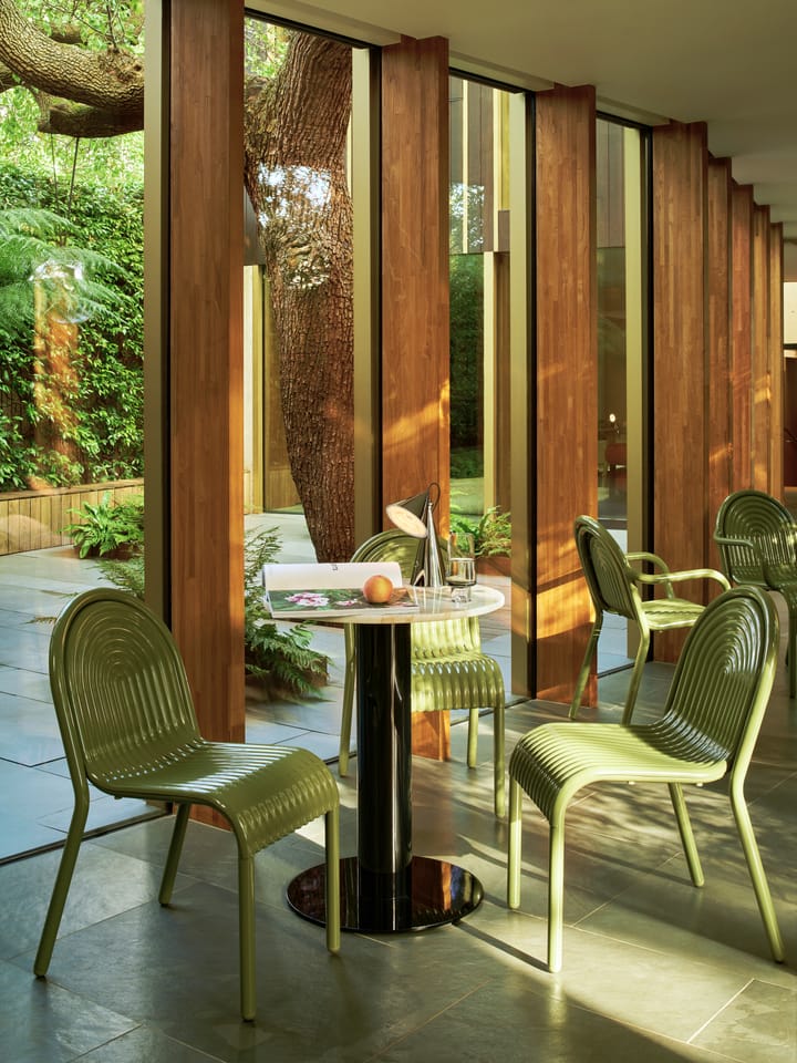 Groove cadeira, Musgo Tom Dixon
