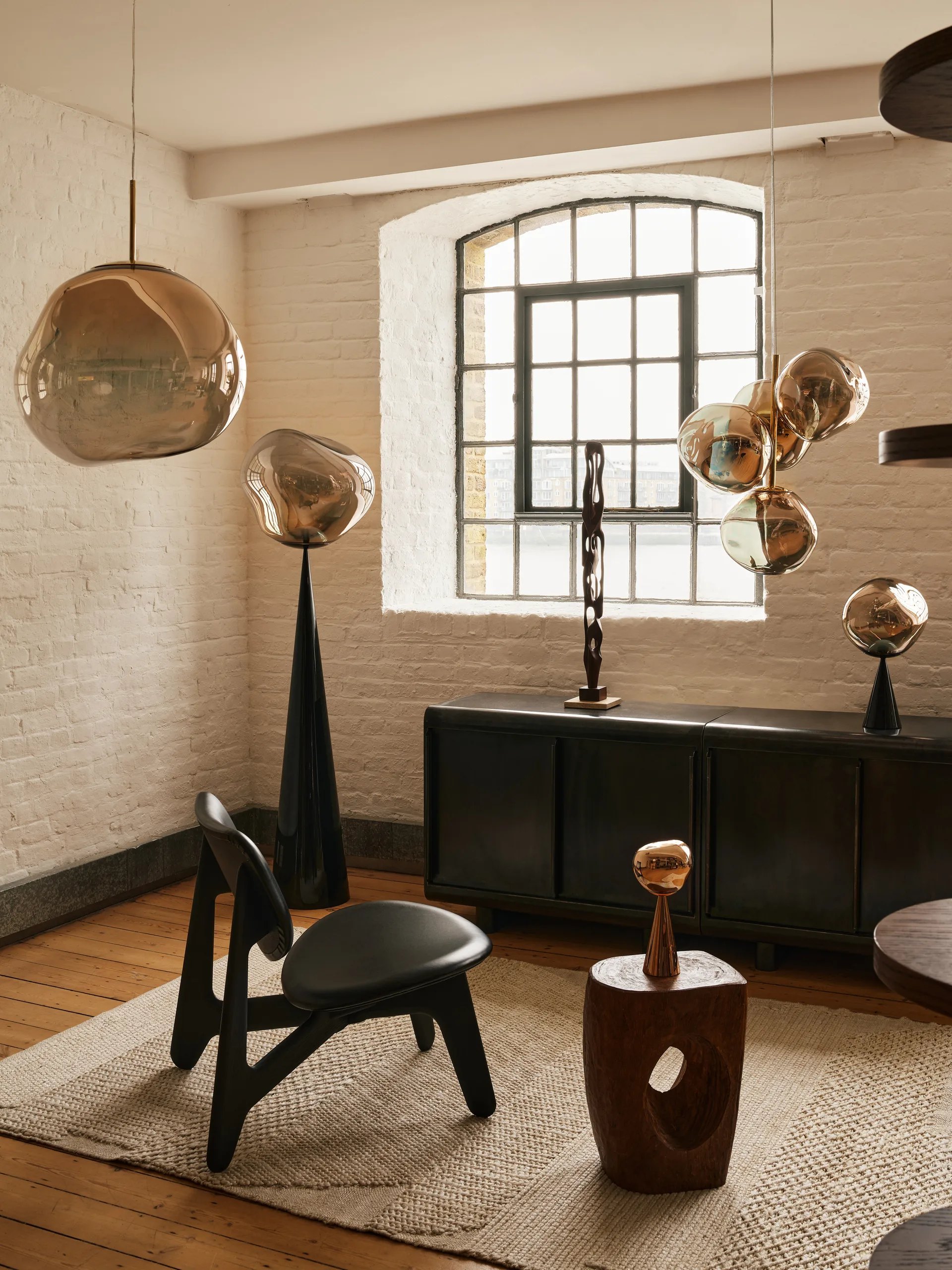 Melt candeeiro de mesa LED portátil 28,5 cm, Bronze Tom Dixon