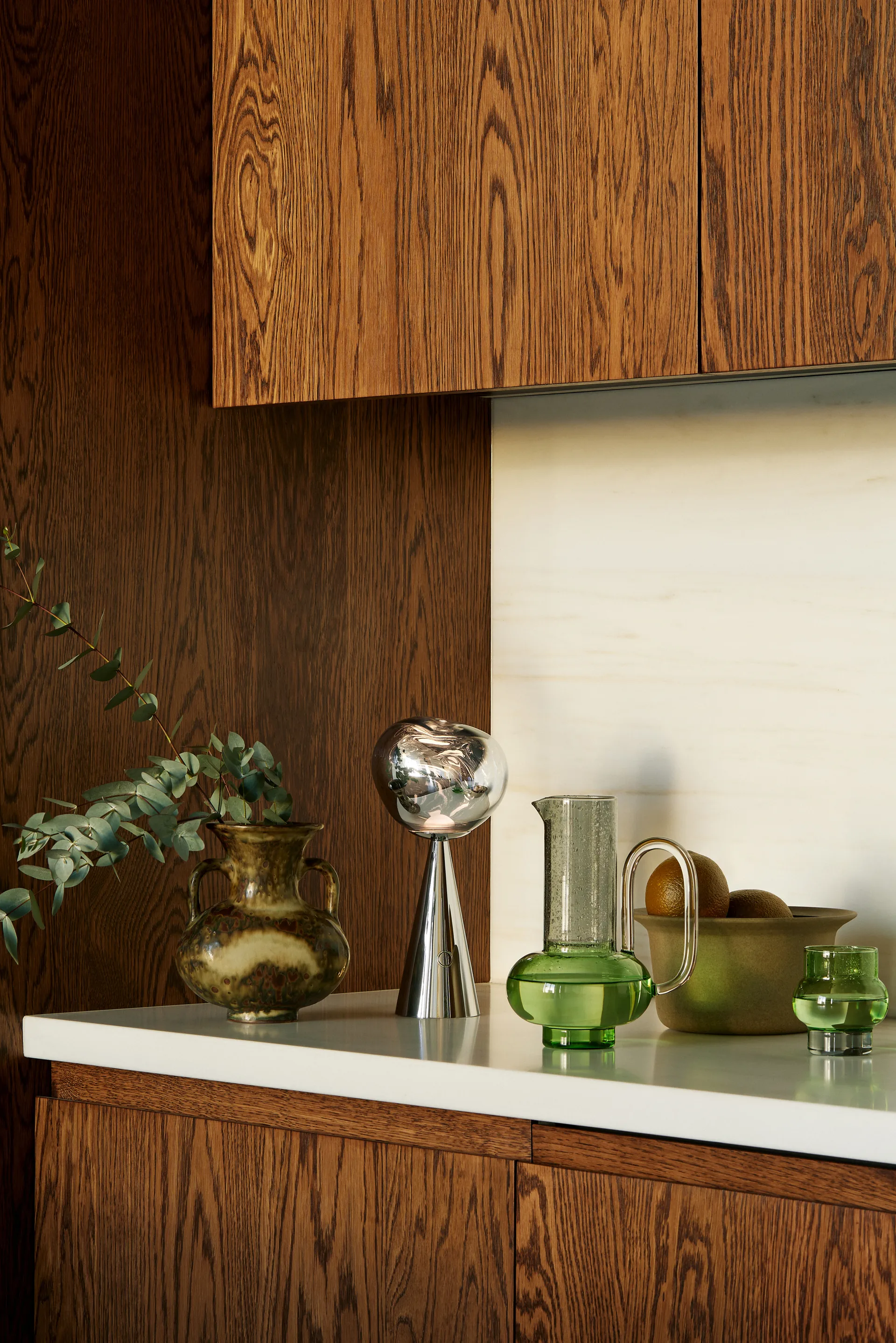 Melt candeeiro de mesa LED portátil 28,5 cm, Prateado Tom Dixon