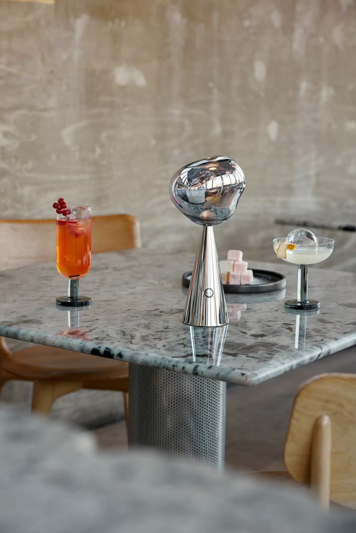 Melt candeeiro de mesa LED portátil 28,5 cm, Prateado Tom Dixon