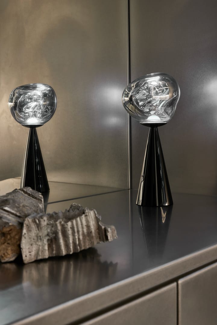Melt candeeiro de mesa LED portátil 28,5 cm, Preto Tom Dixon