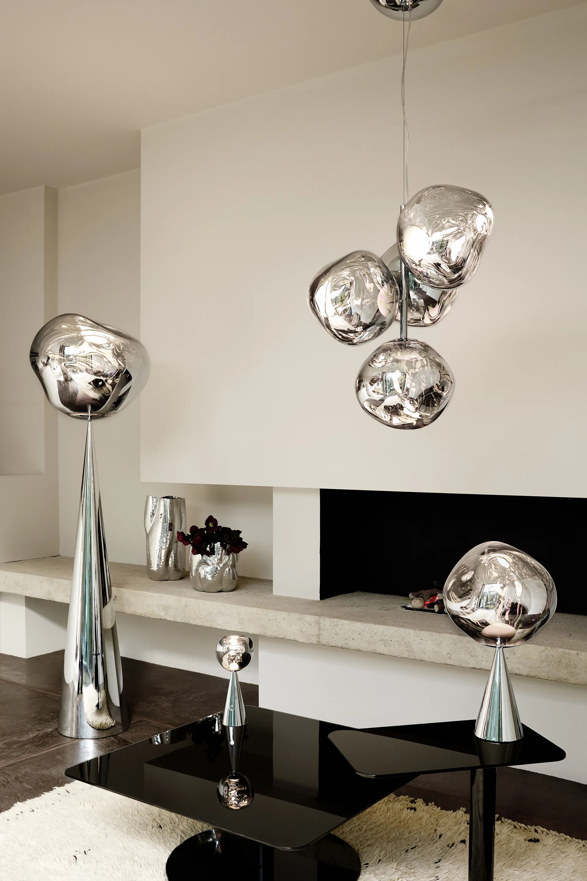 Melt Chandelier mini candelabro de teto LED 63,4 cm, Prateado Tom Dixon