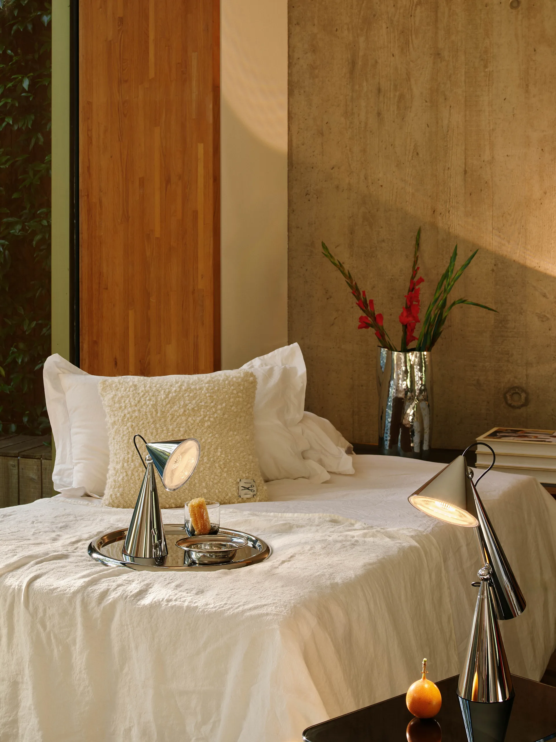 Pose Portable LED candeeiro de mesa, Prateado Tom Dixon