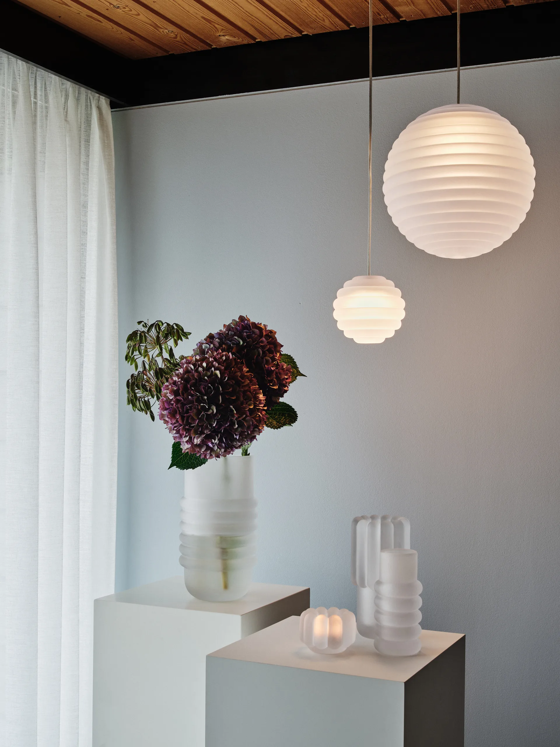 Press Sphere candeeiro suspenso LED Ø30 cm, Fosco Tom Dixon