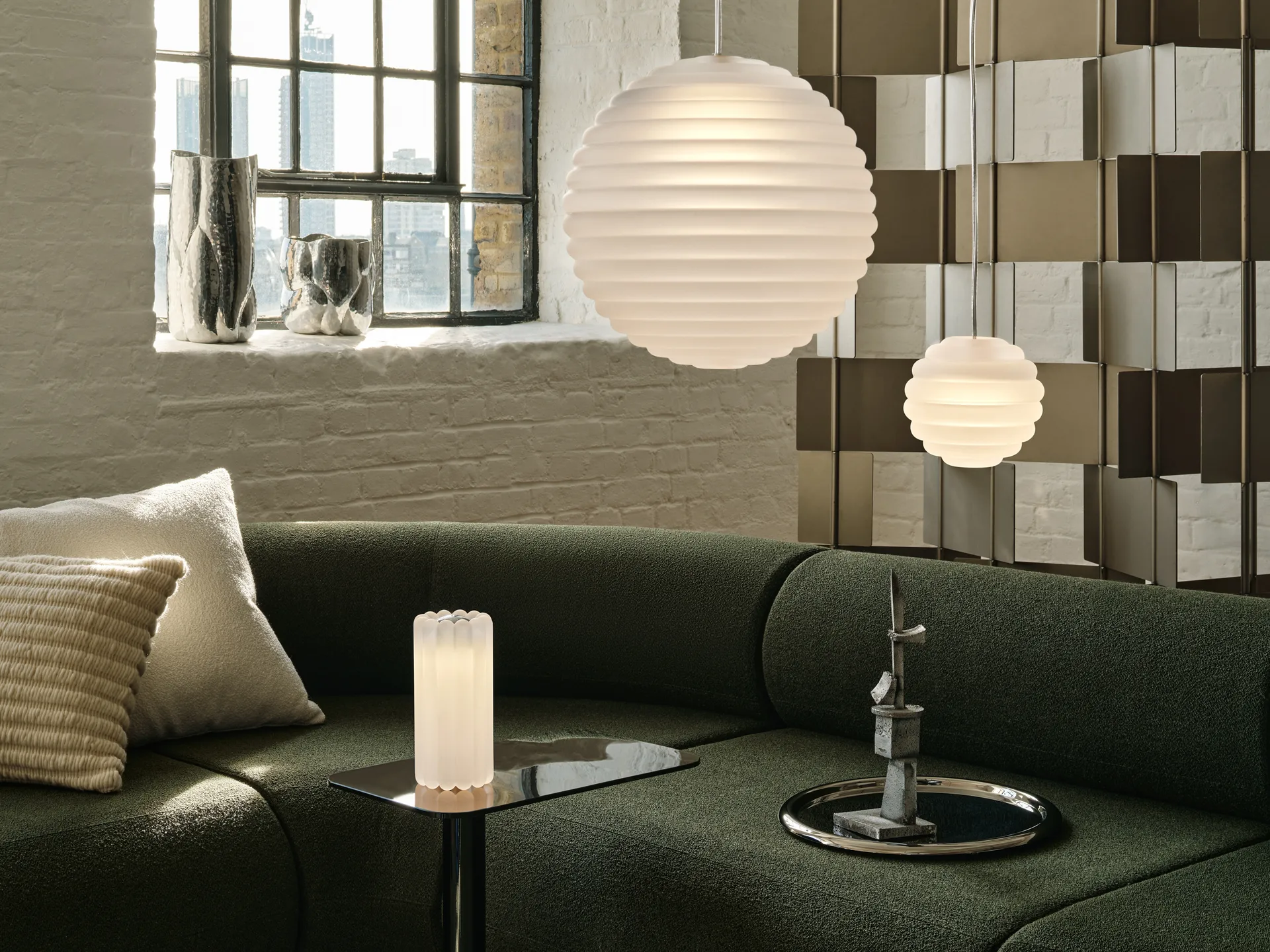 Press Sphere mini candeeiro suspenso LED Ø14,5 cm, Fosco Tom Dixon