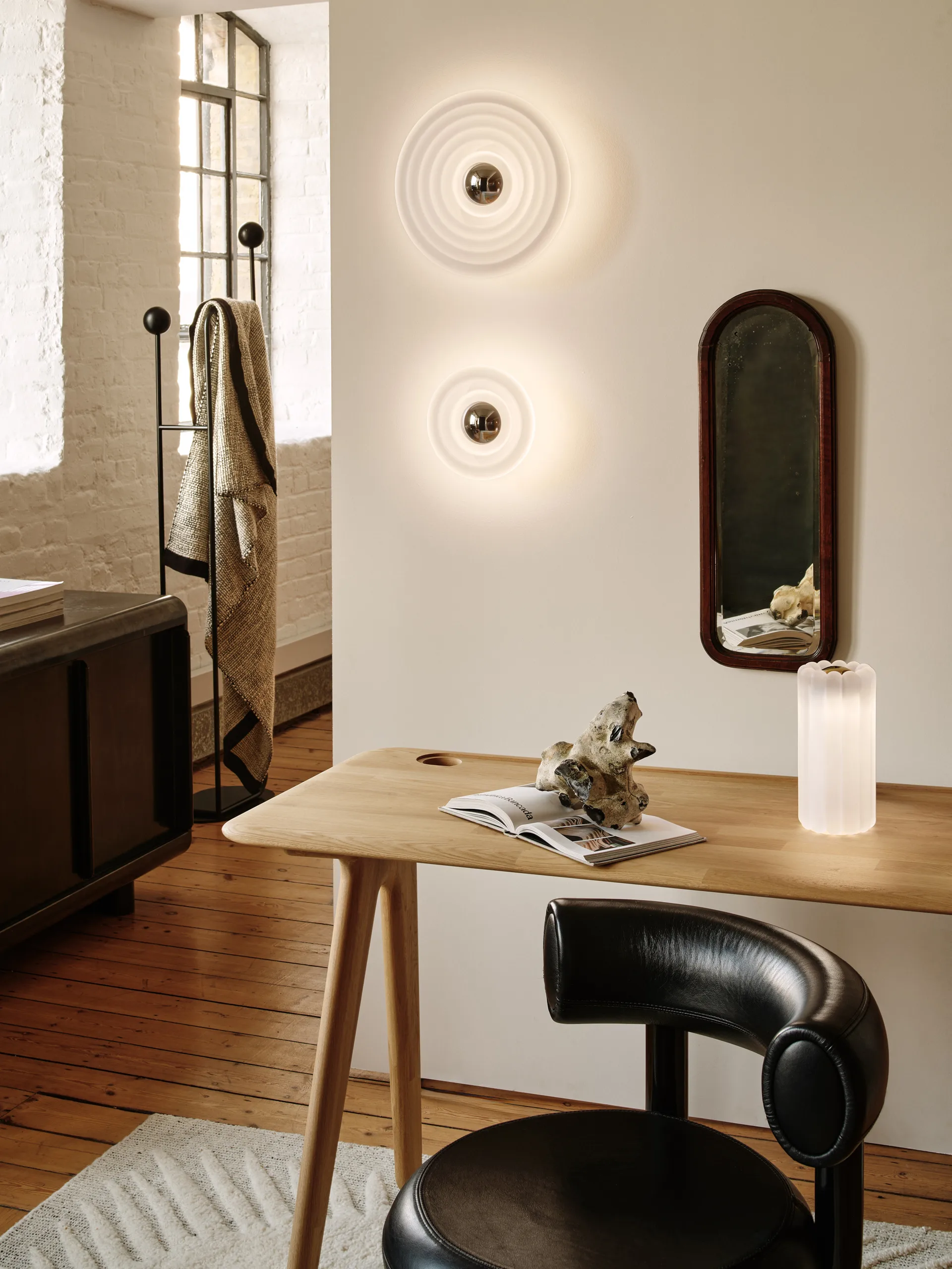 Press Surface candeeiro de parede mini LED 21,5 cm, Fosco Tom Dixon