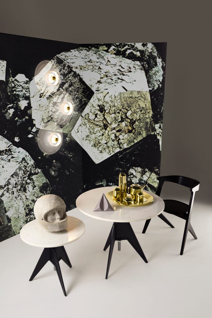 Screw mesa lateral Ø60 cm, Mármore branco-ferro fundido Tom Dixon