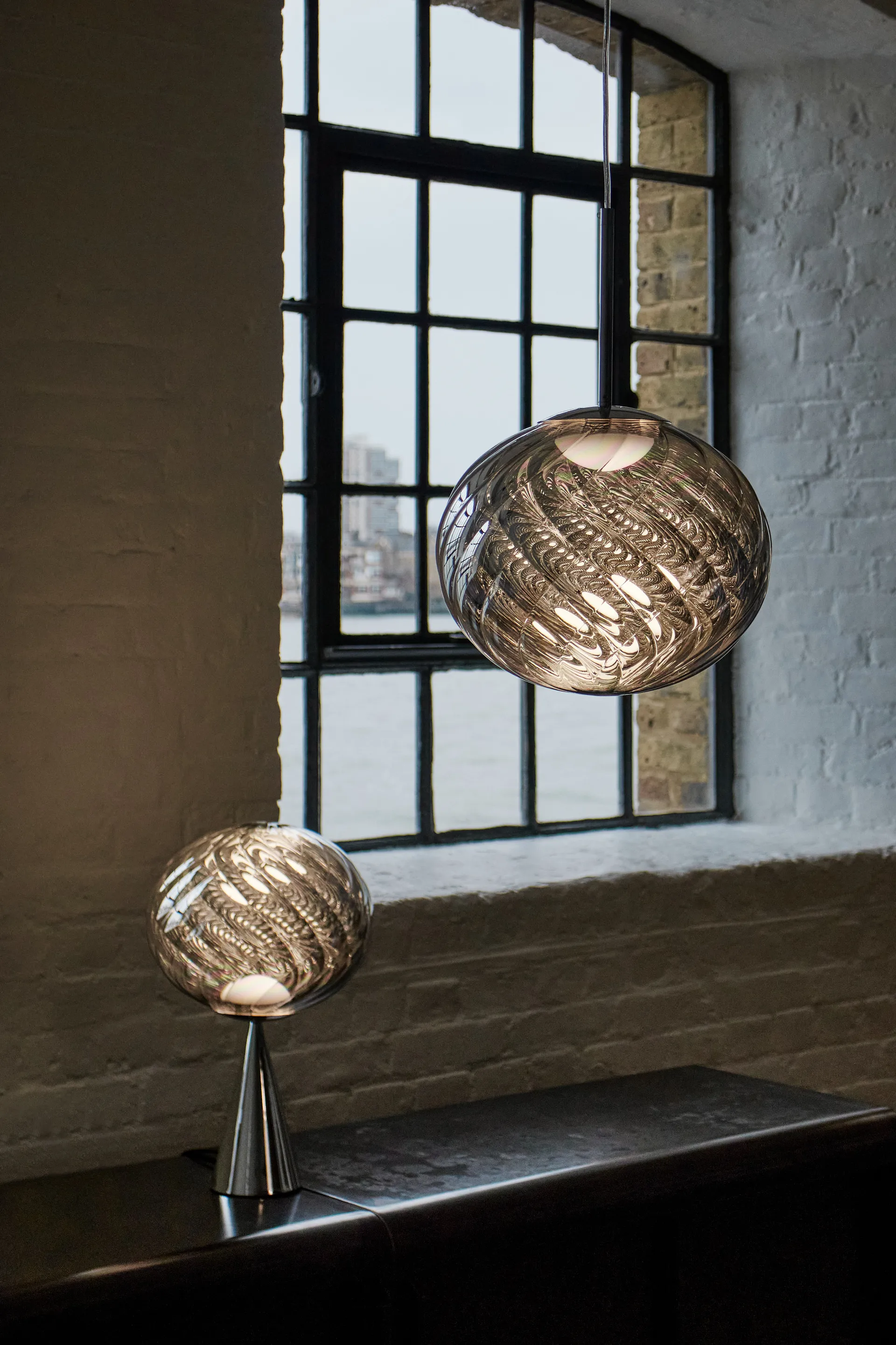 Whirl candeeiro suspenso Ø30 cm, Prateado Tom Dixon