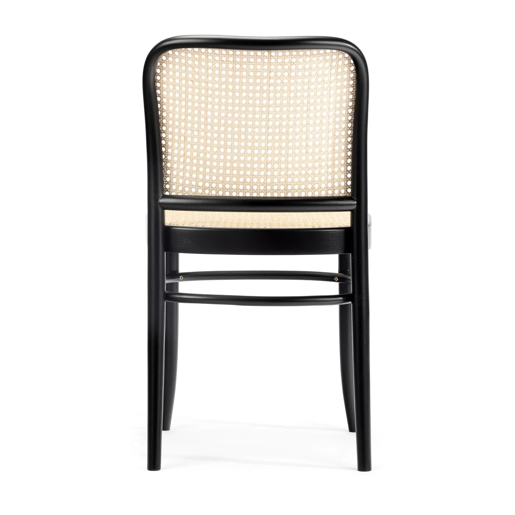 Ton no.811 poltrona assento rattan, Novo Rattan B123 Pernas pretas TON
