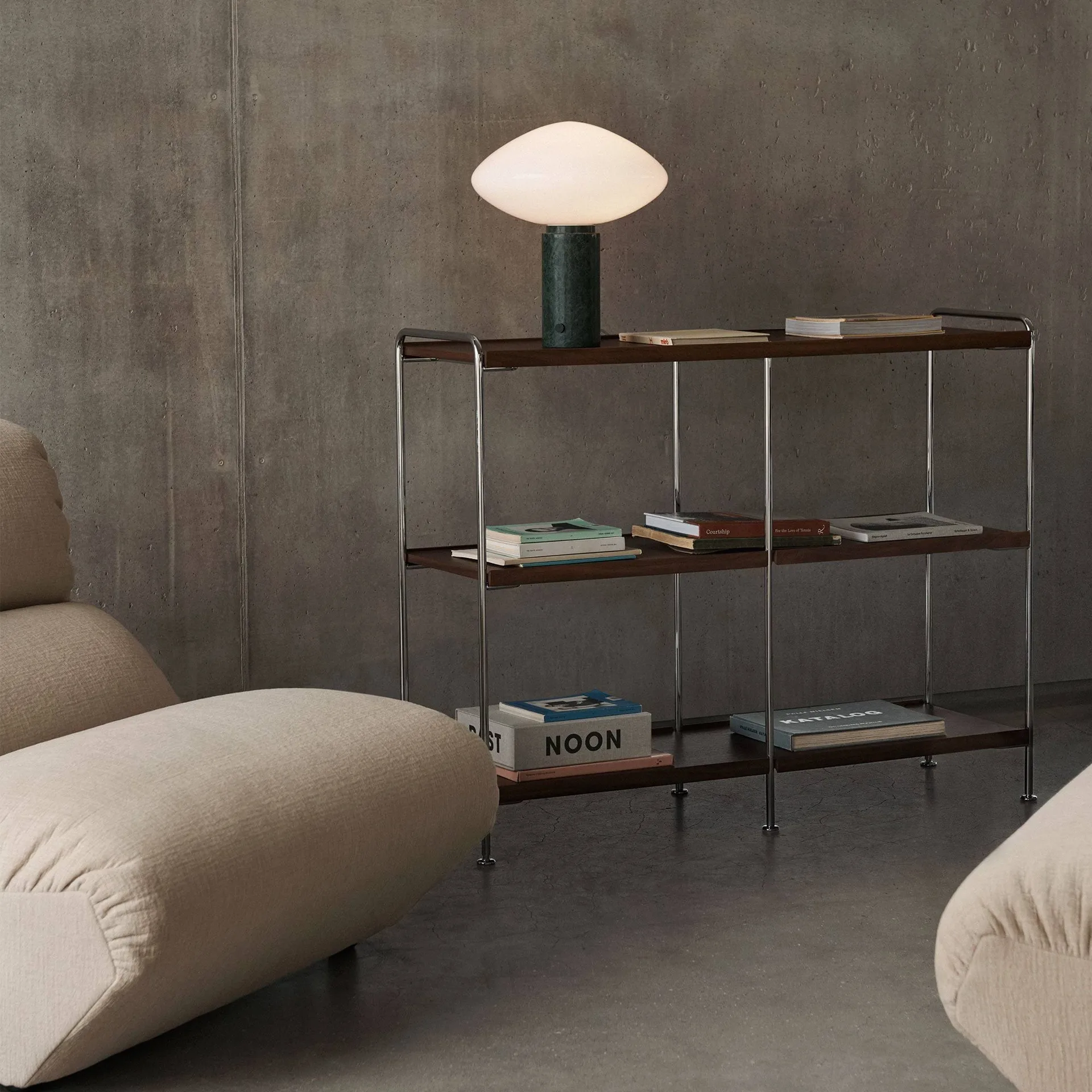 Alima NDS5 prateleira, Nogueira lacada-cromado, 123x95x38 cm &Tradition