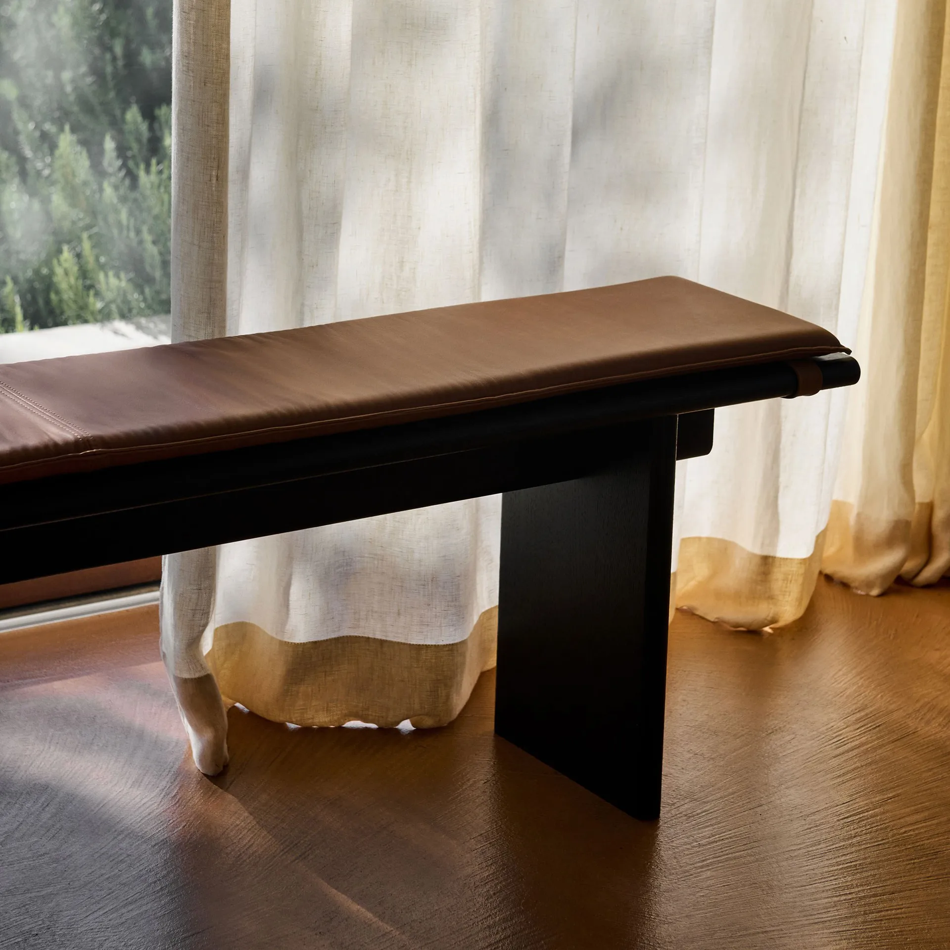 Banco Ita OS5 170 cm, Dark stained oak &Tradition