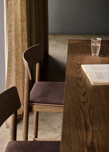 Banqueta Betty TK14 Counter Chair 65 cm - Sisu 0785-carvalho fumado - &Tradition