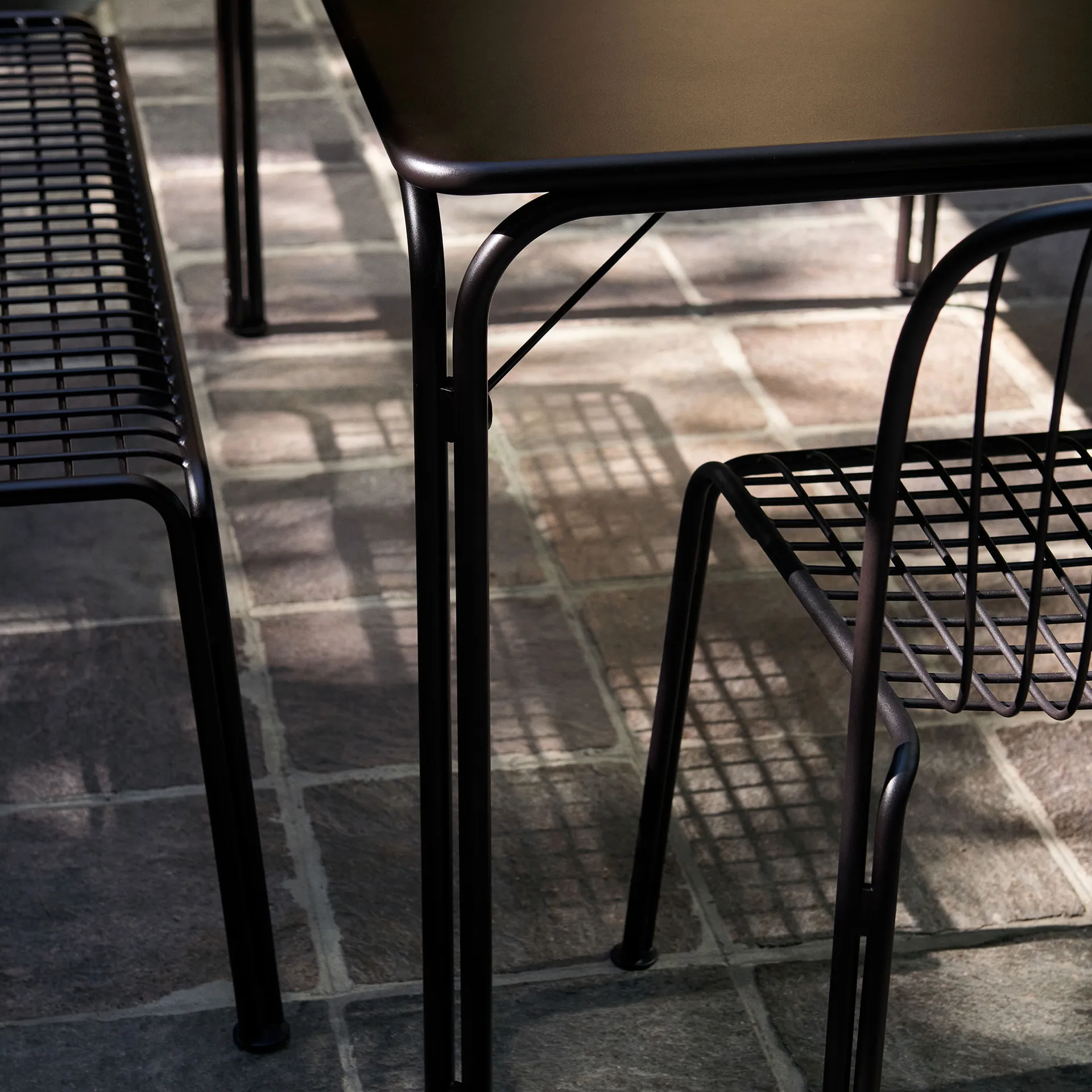 Cadeira Thorvald SC94, Warm black &Tradition