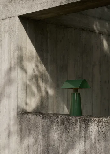 Candeeiro de mesa portátil Caret MF1 - Floresta - &Tradition